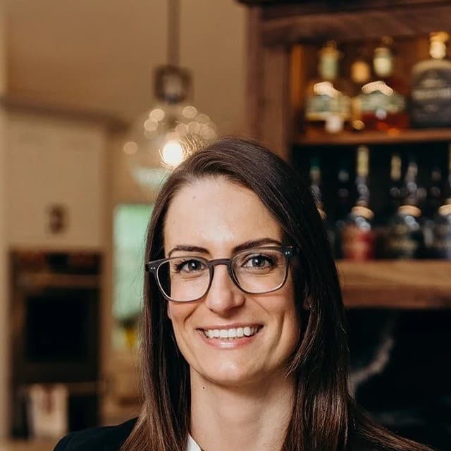 Nicole Komin